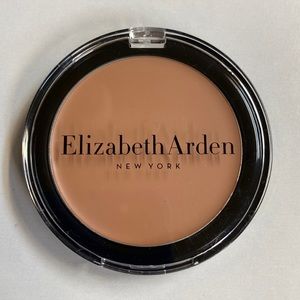 Elizabeth Arden Flawless Finish Sponge on Cream in Softly Beige I 05 New Tester